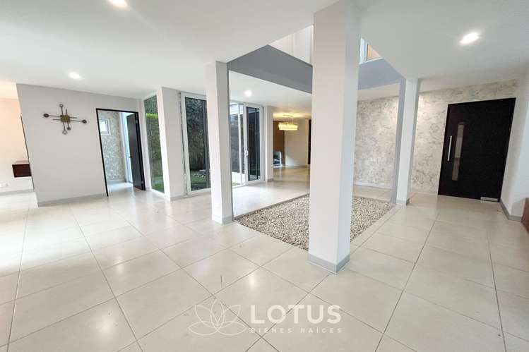 Casa en Venta en Colinas de Montealegre, Curridabat — 4 hab., como nueva, Cód. AJ058 - Imagen 5