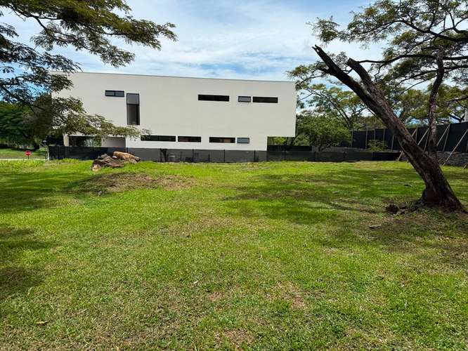 Se vende lote en Condominio Hacienda Espinal  - Imagen 9