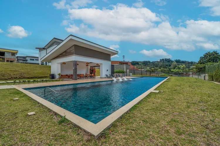 Venta de lote en Condominio Hacienda Peraz, Tres Ríos. - Imagen 5