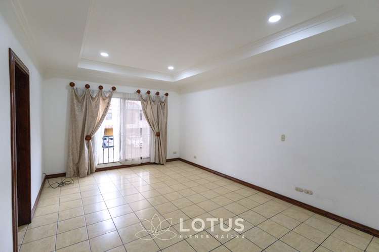 Casa en Venta en Condominio Lomas de Granadilla, Curridabat — 4 hab., Cód. AJ070 - Imagen 14