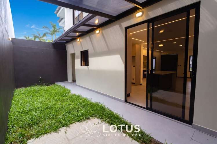 Casa en Venta en Condominio Distrito San Juan, Tres Ríos — 4 hab., para estrenar, Cód. AJ004 - Imagen 8
