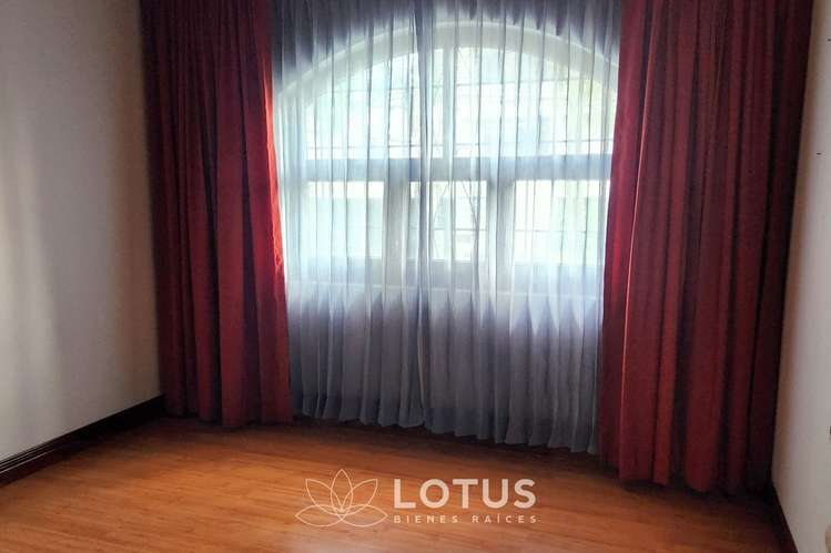 Apartamento en Venta en Condominio Casabella, Curridabat — 3 hab., Cód. AJ010 - Imagen 3