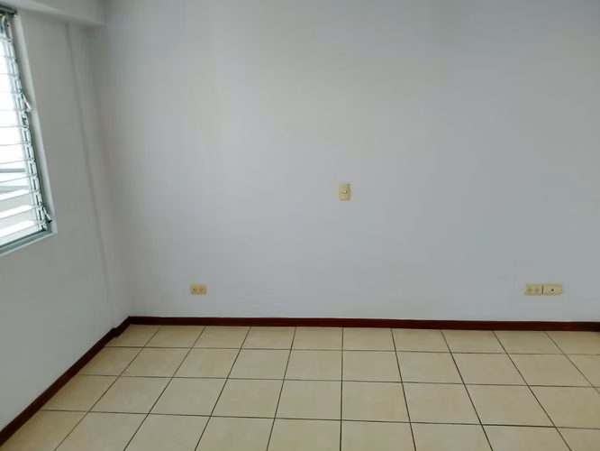 ALQUILER DE ACOGEDOR APARTAMENTO EN CONDOMINIO EN SAN JOSE CENTRO/ NO COCHERA/ - Imagen 10
