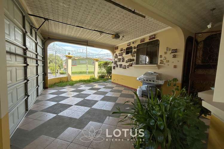 Casa en Venta en Curridabat — una planta, uso de suelo mixto, Cód. AJ065 - Imagen 6