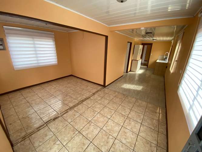 Casa en alquiler, excelente ubicación. - Imagen 3
