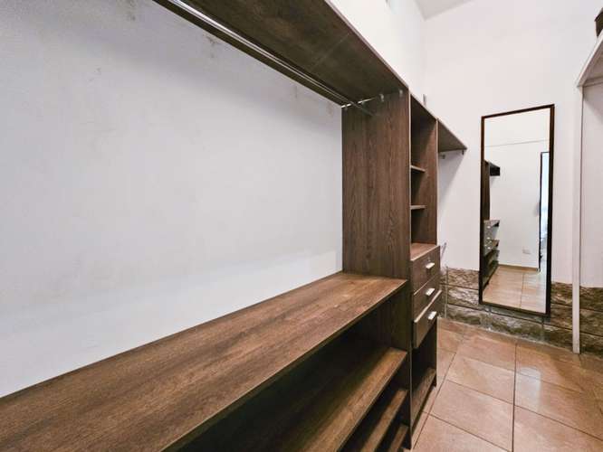 Furnished 3-Bedroom Home Near Downtown Ciudad Colón LSE - Imagen 12