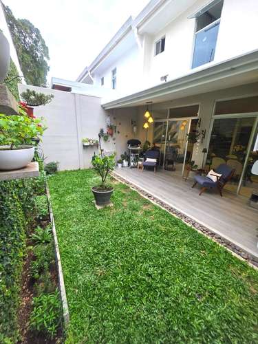 Se vende casa de dos pisos en Condominio Lincoln en Santo Domingo de Heredia  - Imagen 14