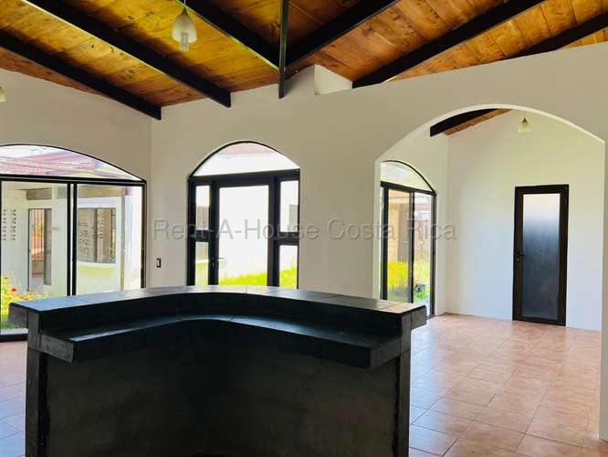 EN VENTA CASA + APARTAMENTO EN SAN ISIDRO, CORONADO | AMPLIO LOTE 397 m² Y PRECIO BAJO AVALÚO - Imagen 19