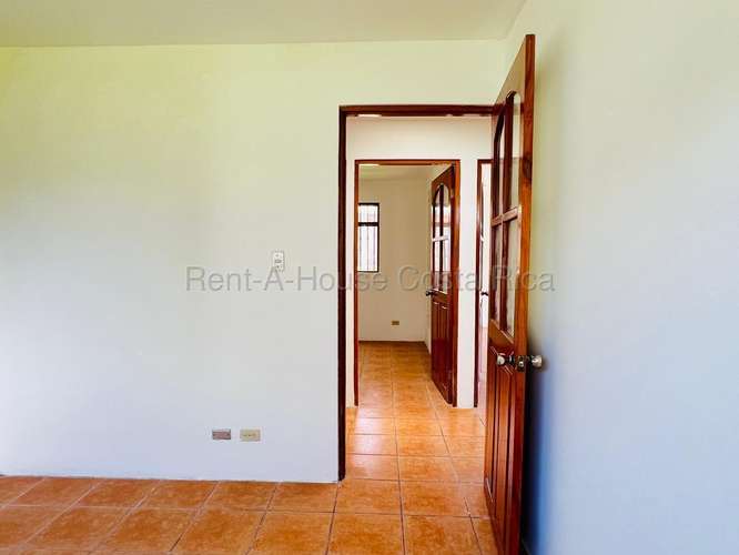EN VENTA CASA + APARTAMENTO EN SAN ISIDRO, CORONADO | AMPLIO LOTE 397 m² Y PRECIO BAJO AVALÚO - Imagen 11
