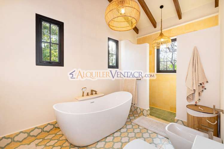 HACIENDA PINILLA TAMARINDO GUANACASTE! CASA DE 454 M2 Y 1.630 M2 LOTE - Imagen 4