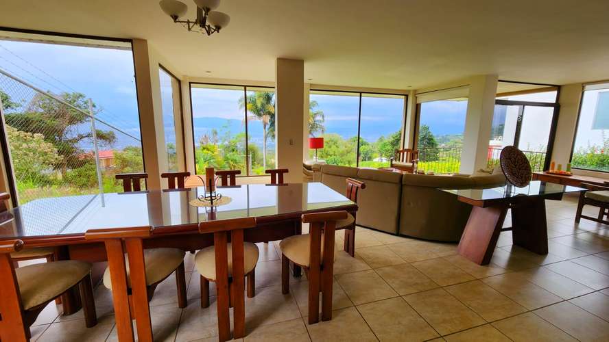 LUJOSA CASA DE MONTAÑA CON VISTAS EN SAN ANTONIO ESCAZU - Imagen 13
