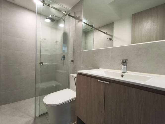 Apartamento Amueblado en la Uruca - Imagen 11