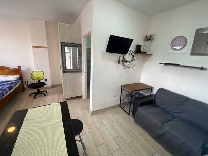OPORTUNIDAD ESTUDIO EN LOMAS DE AYARCO  - Imagen 5