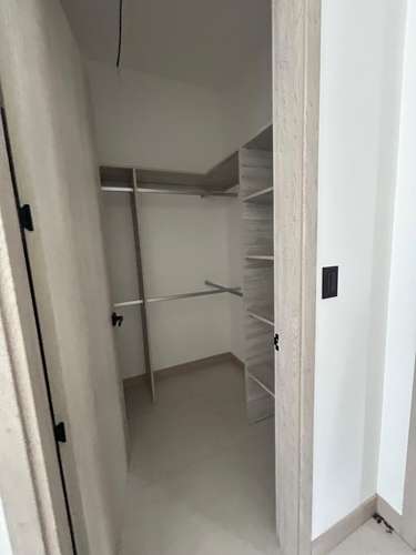 NUEVA EN SANTA ANA CONDOMINIO  - Imagen 12