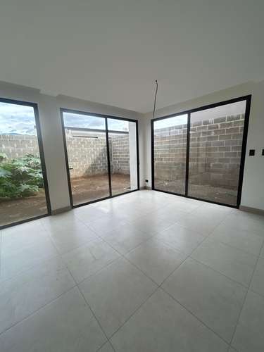 NUEVA EN SANTA ANA CONDOMINIO  - Imagen 2