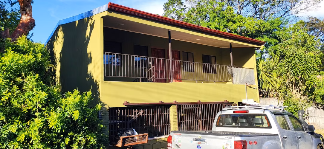 Amplio apartamento de 2 habitaciones en Ciudad Colón con aire acondicionado y fácil acceso por 300.000 - Imagen 8