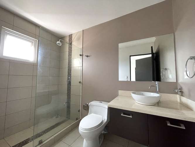 ALQUILER CASA EN CONDOMINIO RIO PALMA,  ESCAZÚ, 4 PARQUEOS - Imagen 16