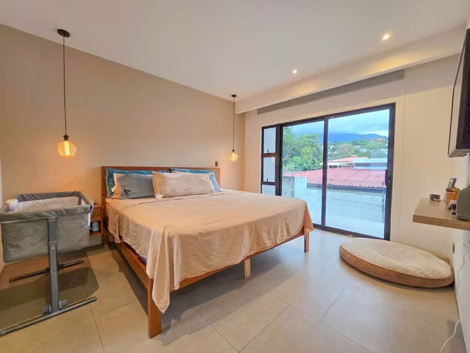 Casa Independiente Contemporánea con Jardín en Bello Horizonte Escazú - Imagen 19