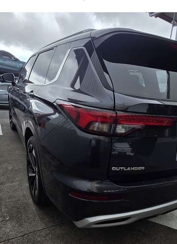  ¡EN VENTA MITSUBISHI OUTLANDER 4x4 – AÑO 2026! 
