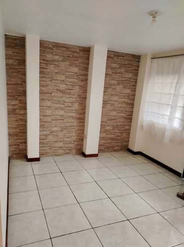 Casa 2 plantas en Cartago