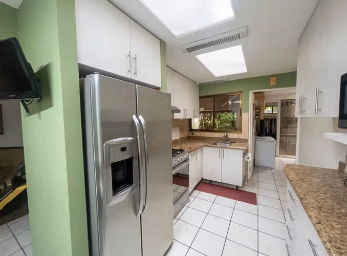 CASA EN VENTA | UNA SOLA PLANTA | CON JARDÍN EN ROHRMOSER | P660