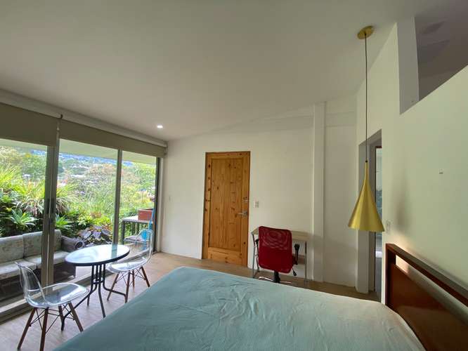 Se alquila apartamento tipo estudio en Escazú - Imagen 4