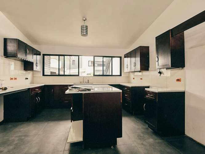 ¡Alquiler de casa en San Isidro de Heredia! Residencial Lomas del Zurqui