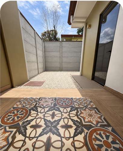 ALQUILER APARTAMENTO SEMI EQUIPADO EN GRECIA - Imagen 5