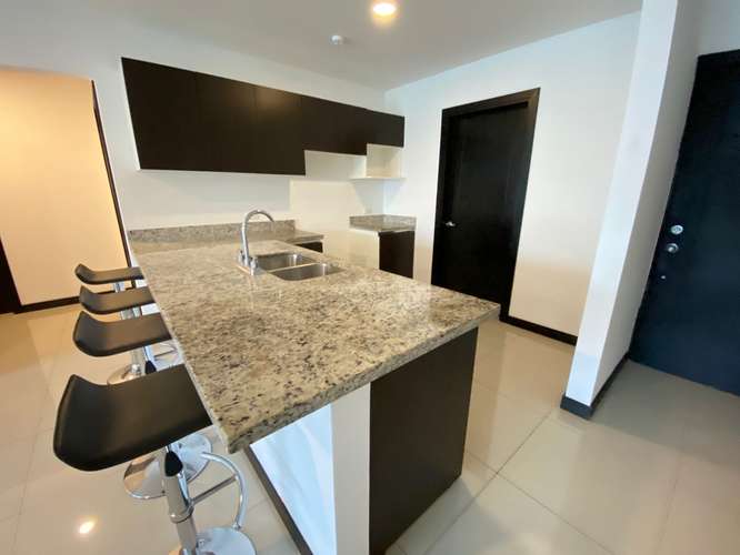 Alquiler de apartamento en Granadilla, Curridabat - Imagen 2