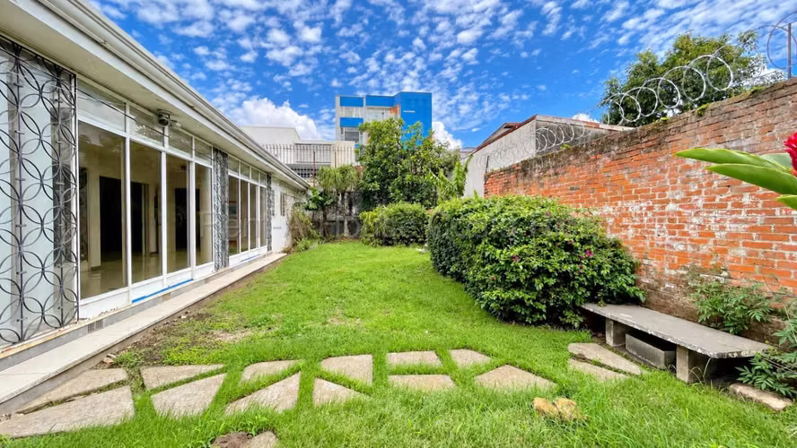 OPORTUNIDAD PARA INVERSIÓN EN BARRIO ESCALANTE. PROPIEDAD 958 M2 - Imagen 20