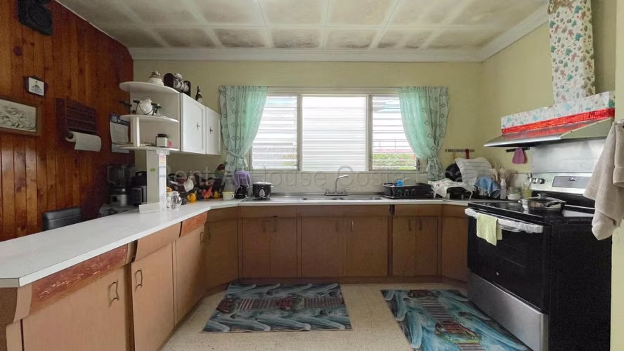 OPORTUNIDAD PARA INVERSIÓN EN BARRIO ESCALANTE. PROPIEDAD 958 M2 - Imagen 15