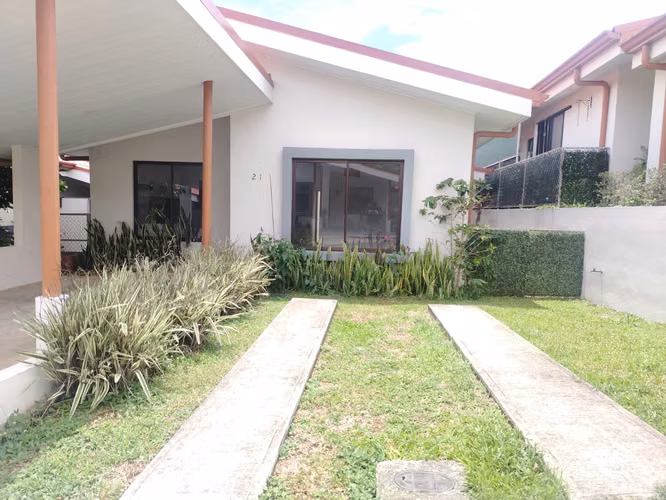 À la venta casa en Condominio San Isidro, La Ceiba de Alajuela - Imagen 13