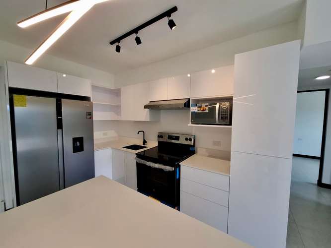 ¡Estrena apartamento de lujo en el Piso 11! | Condominio KHAYA RUTA UNO Heredia - Imagen 12