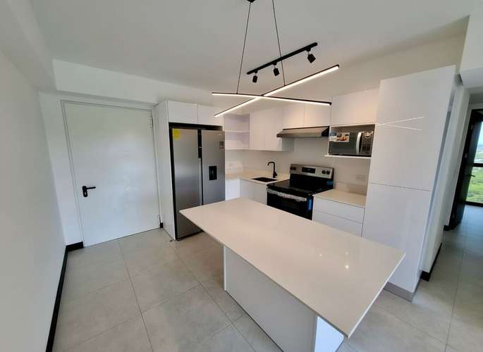 Para estrenar apartamentos de lujo en el Piso 5 y 11 / Condominio KHAYA RUTA UNO Heredia - Imagen 2