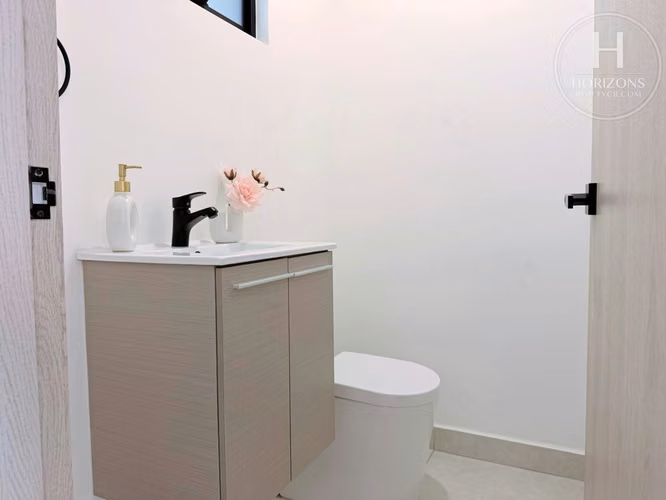 Se Vende Casa Condominio Lindora Village Santa Ana 3 Habitaciones mas Sala de TV y Patio NJA1465JB - Imagen 8