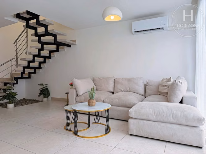 Se Vende Casa Condominio Lindora Village Santa Ana 3 Habitaciones mas Sala de TV y Patio NJA1465JB - Imagen 4