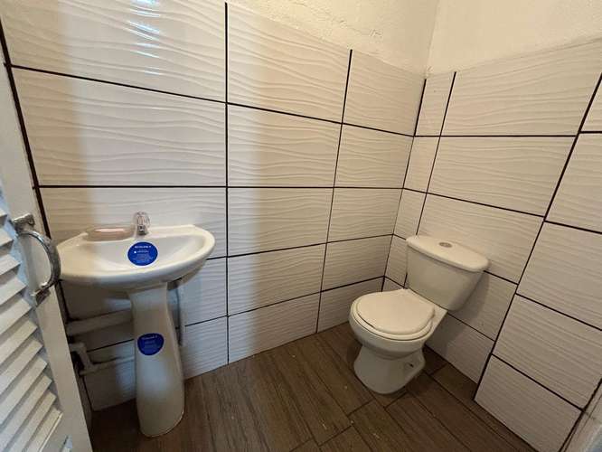 Bodega de 40m² en alquiler – al costado del Centro Comercial Del Sur - Imagen 3
