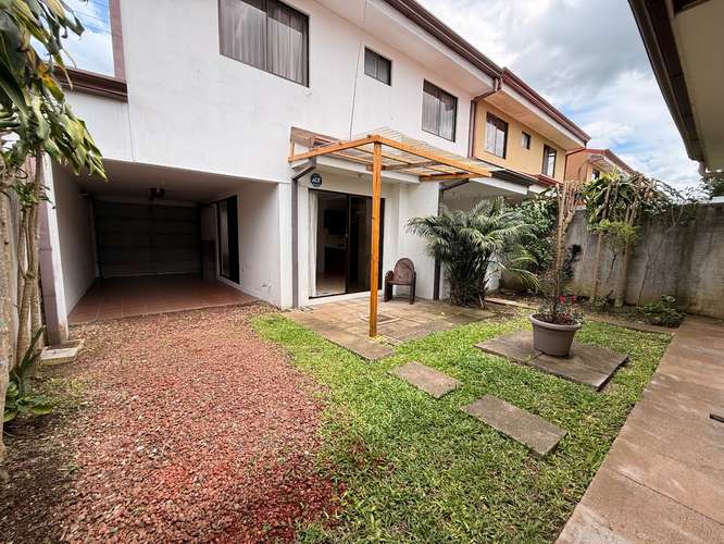 Alquiler de casa con apartamento en Concepción La Union
