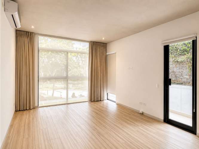 Apartamento contemporáneo en primer piso en Santa Ana centro - Imagen 5
