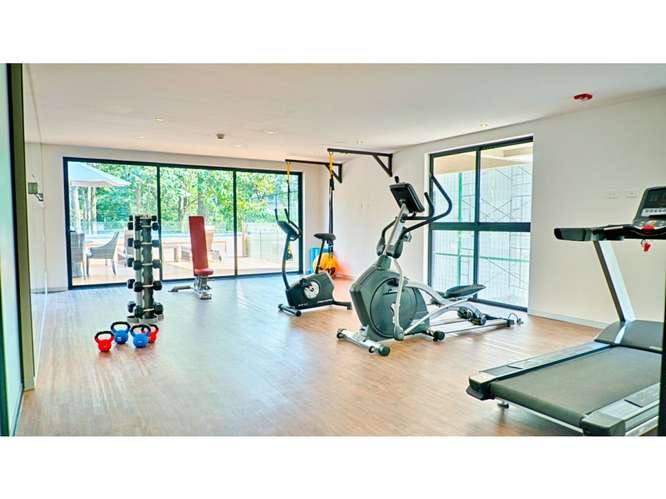 Apartamento contemporáneo en primer piso en Santa Ana centro - Imagen 17