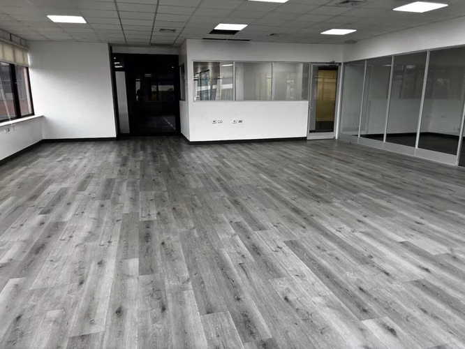 Oficina en alquiler de 300 m² en centro corporativo, Paseo Colón, con seguridad 24 horas - Imagen 20