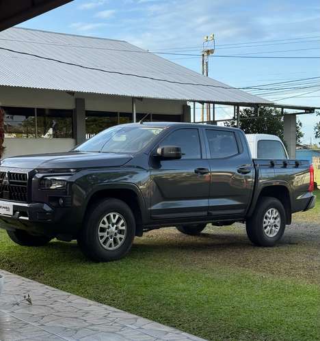  SE VENDE MITSUBISHI L – ¡IMPECABLE, COMO NUEVA! 