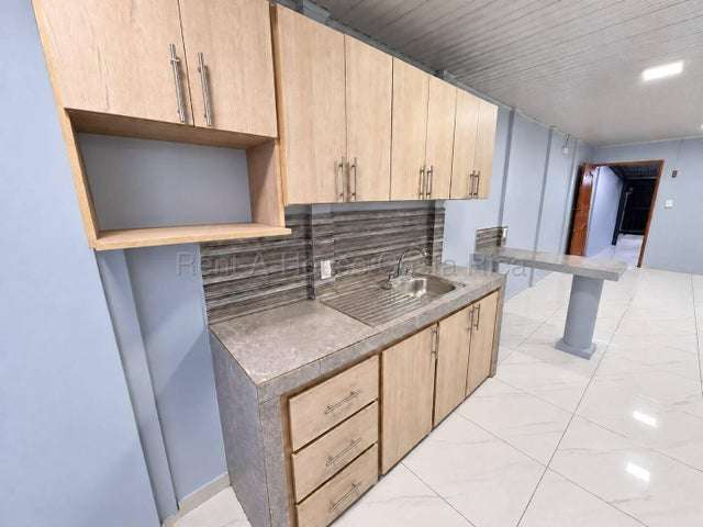 Venta de Casa en Montecillos de Alajuela. RAH 27-900 - Imagen 3