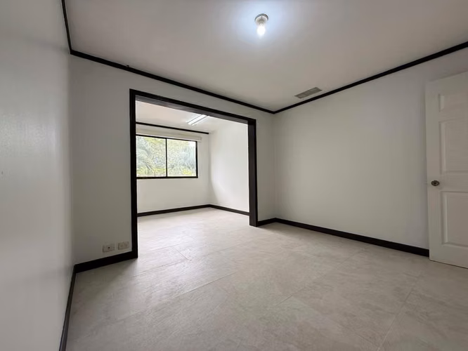EN VENTA - AMPLIA CASA - RESIDENCIAL EL PASO DE LAS GARZAS - BELEN - Imagen 16