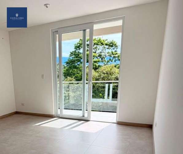 APARTAMENTO CON LINEA BLANCA - Imagen 6