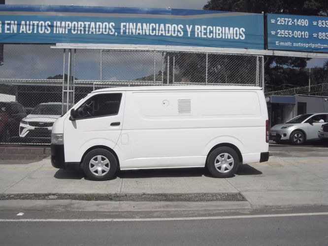 Toyota Hiace panel de carga 