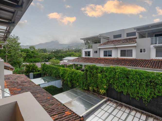 Casa en venta en Jaboncillos de Escazú | 4 habitaciones - Imagen 1