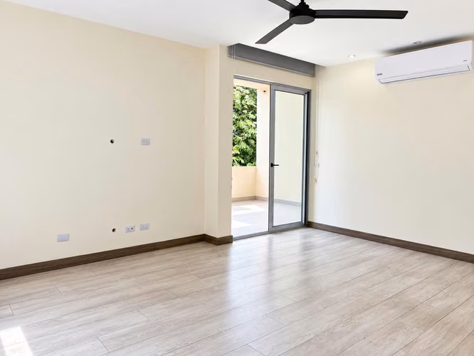 Alquiler de Casa en Lindora, Santa Ana  - Imagen 3
