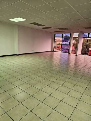 Oficina en Alquiler. San José. 160m2 - Imagen 2
