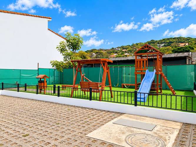 Casa en Venta Pozos Santa Ana | 300 m² | 3 Niveles | Hab servicio| Patio - Imagen 13
